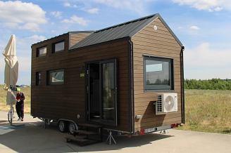 Cardinal Tiny House
