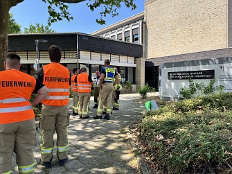 Feuerwehr kontrollierte das Gebäude&nbsp;&copy;&nbsp;Landkreis Helmstedt