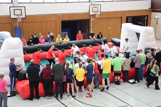 Interesse am Spielfeldrand